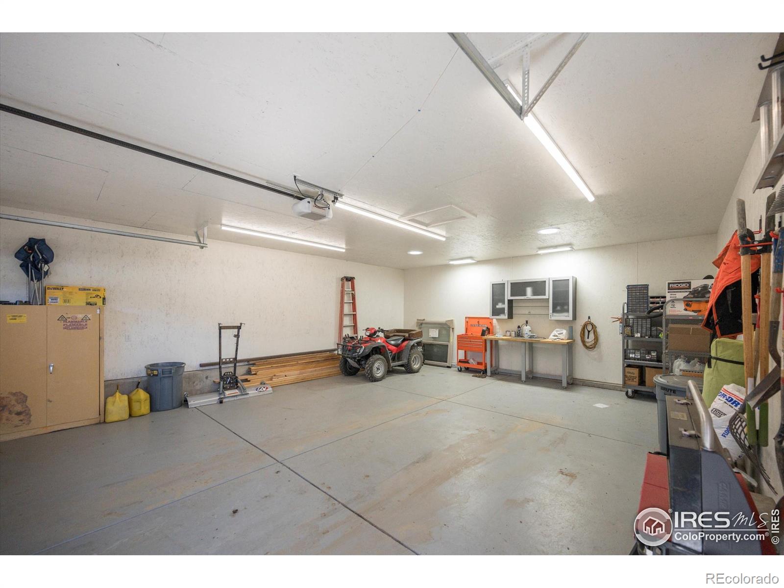 MLS Image #25 for 777  powder horn trail,bellvue, Colorado