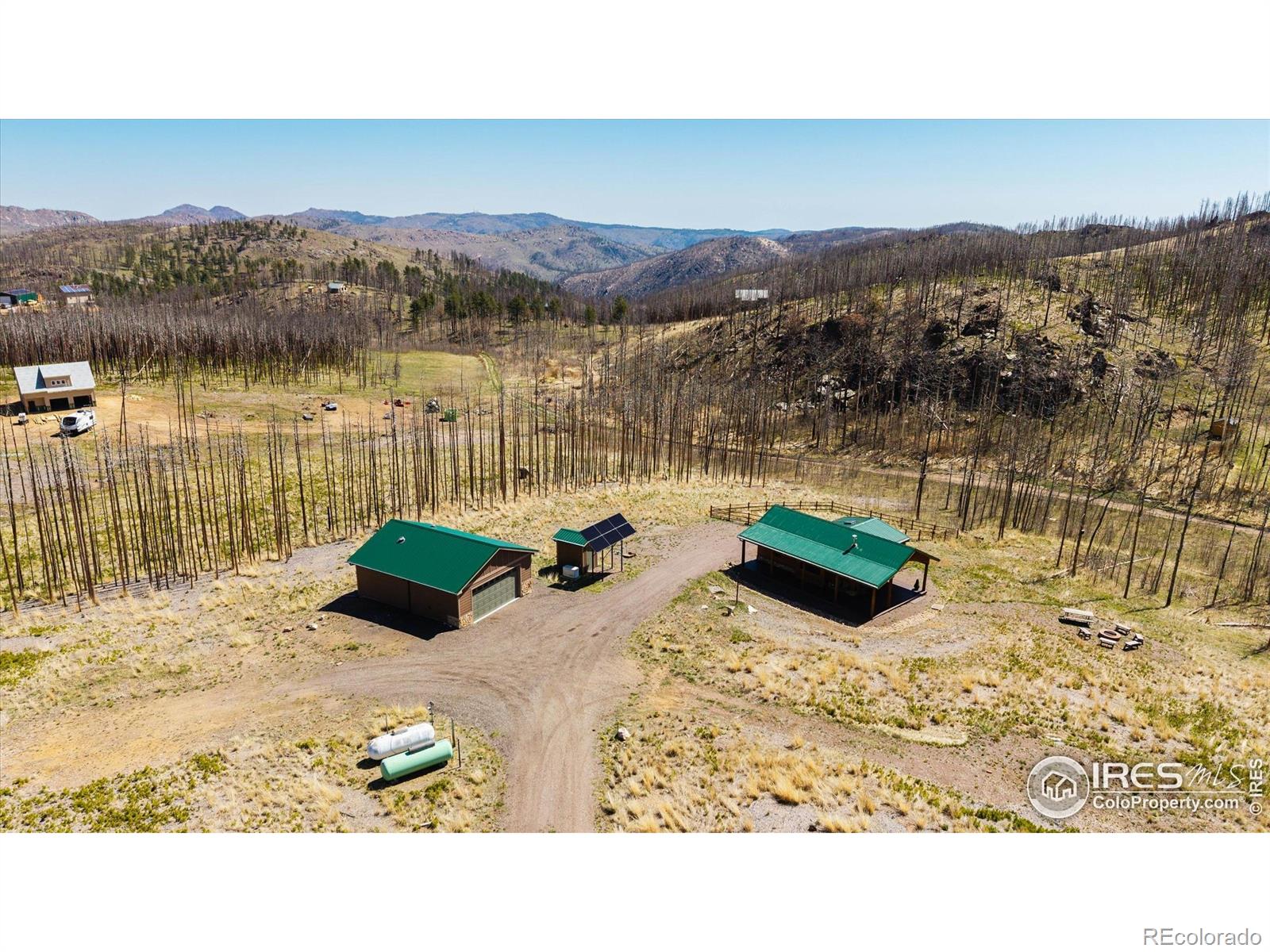 MLS Image #31 for 777  powder horn trail,bellvue, Colorado