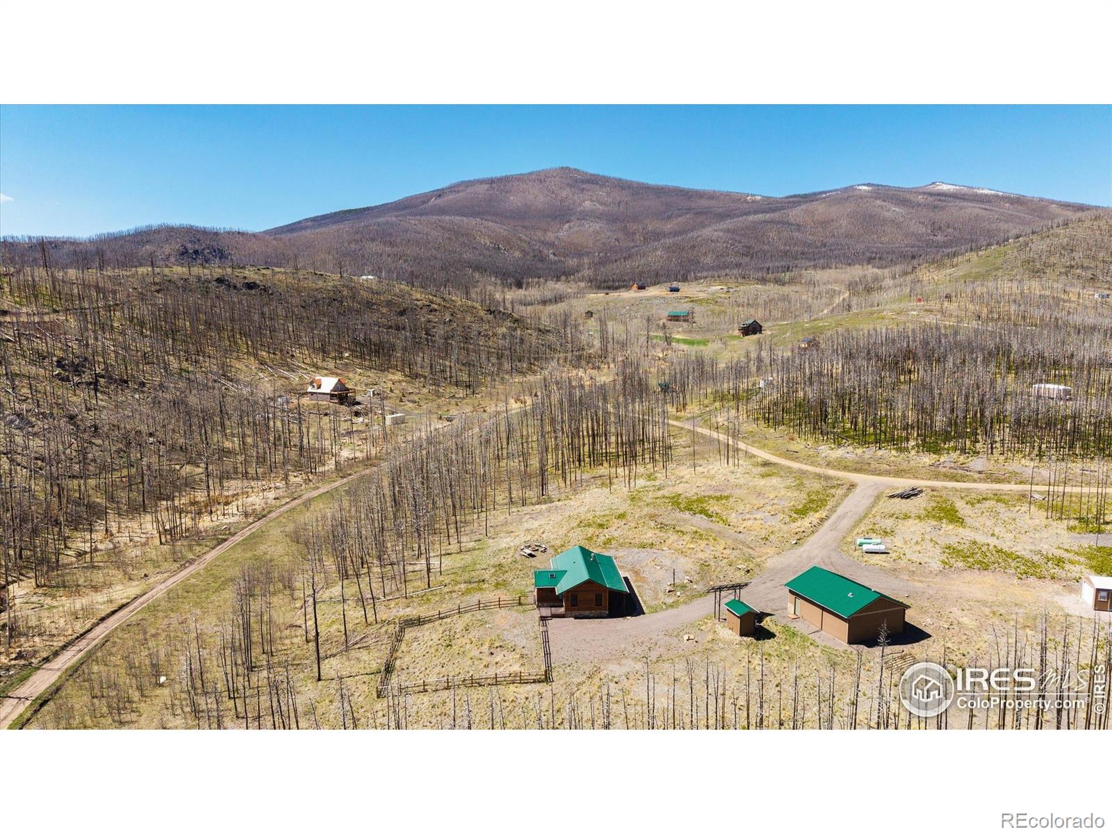 MLS Image #32 for 777  powder horn trail,bellvue, Colorado