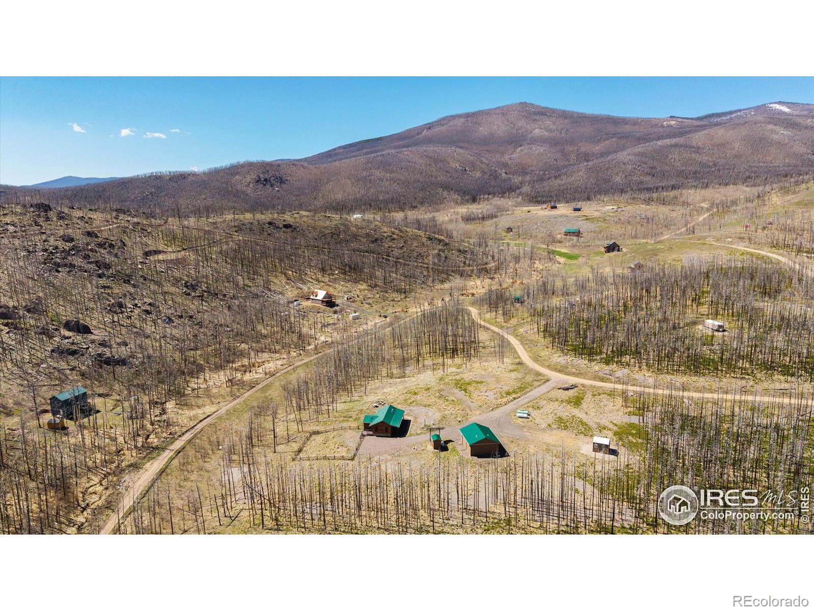 MLS Image #39 for 777  powder horn trail,bellvue, Colorado