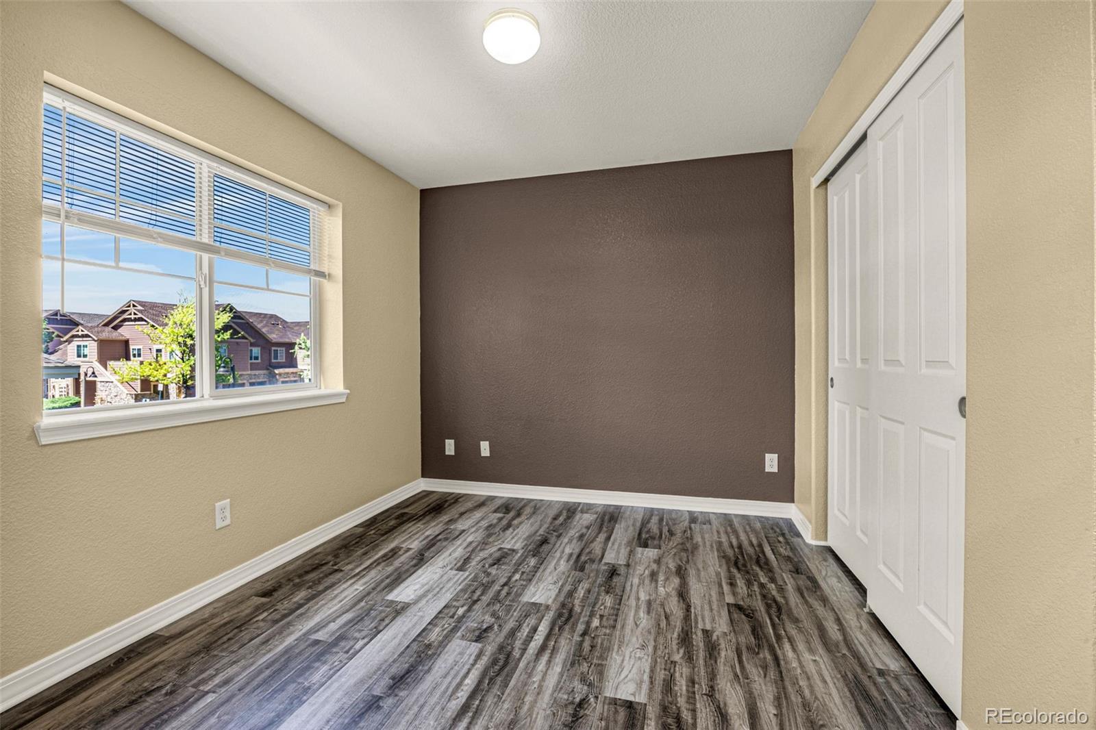 MLS Image #21 for 23560  alamo place b,aurora, Colorado