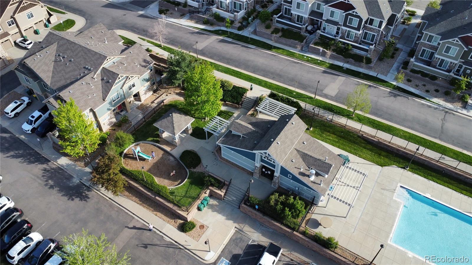 MLS Image #33 for 23560  alamo place b,aurora, Colorado