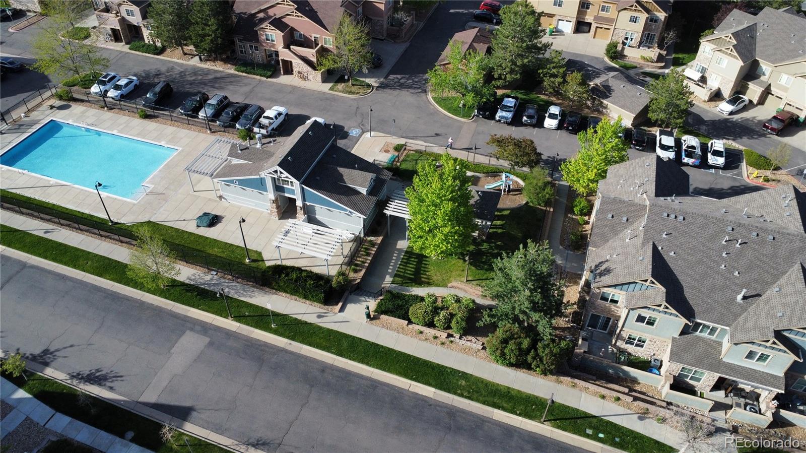 MLS Image #34 for 23560  alamo place b,aurora, Colorado