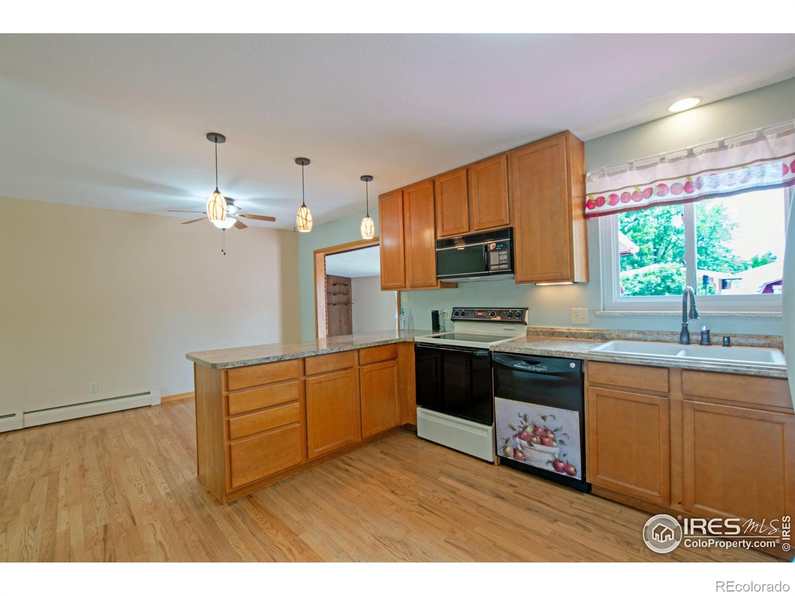 MLS Image #11 for 1204  sherri mar court,longmont, Colorado