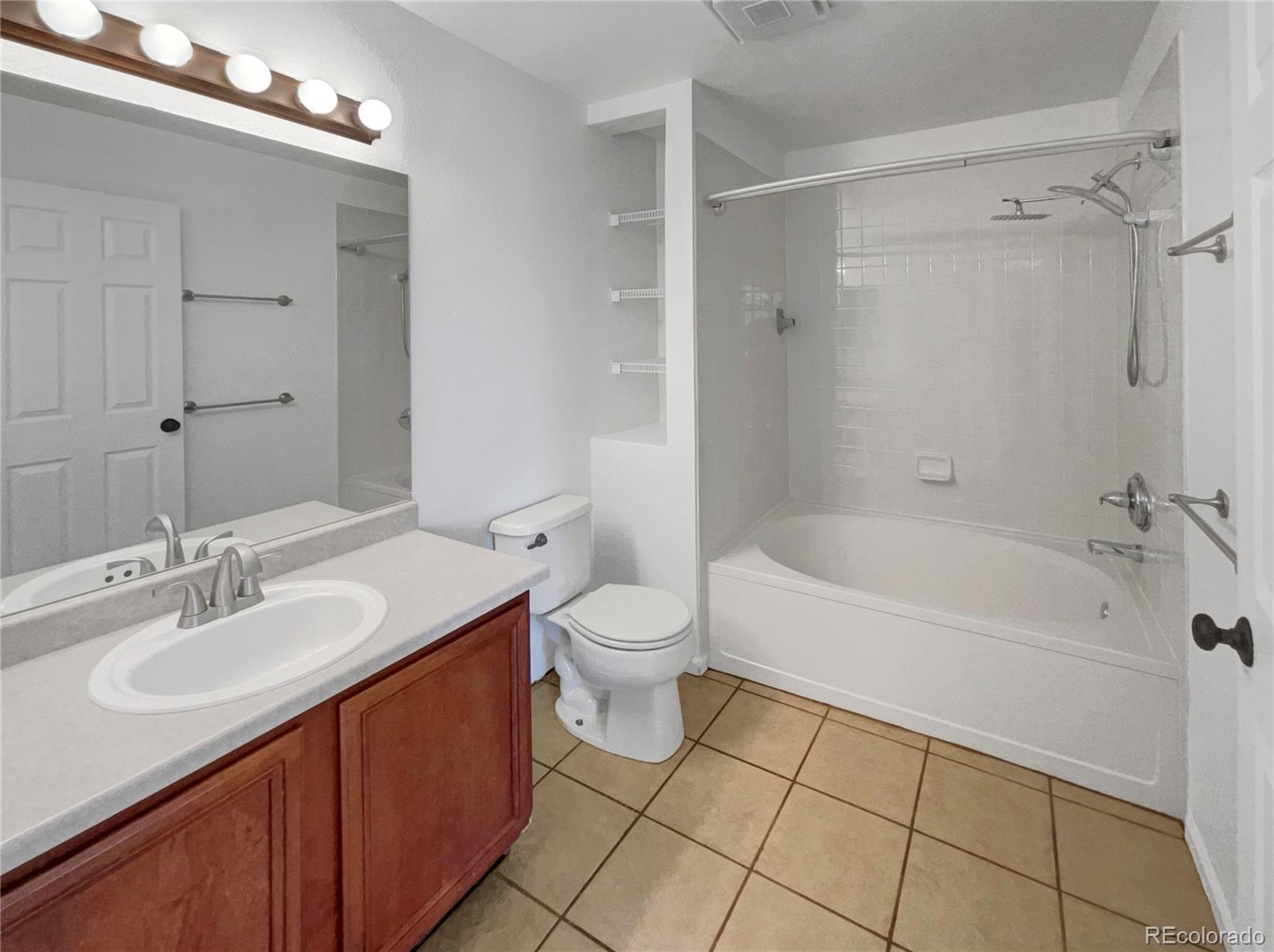 MLS Image #6 for 12550  eastlake drive,thornton, Colorado