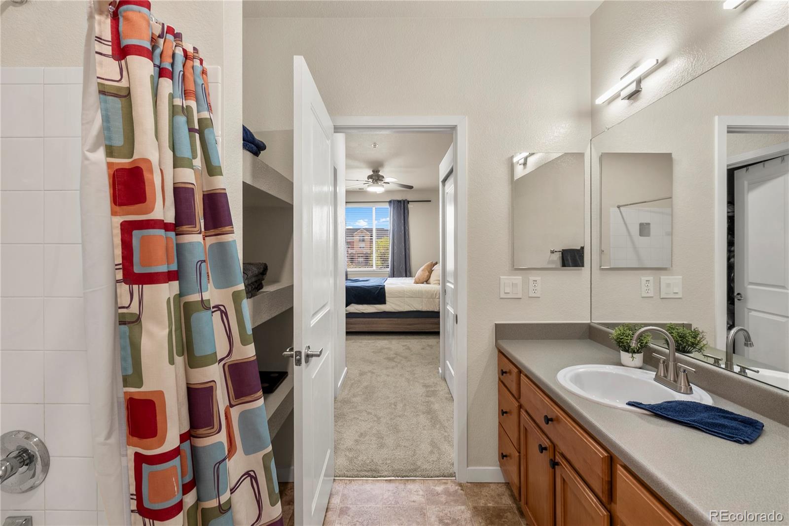MLS Image #10 for 4100  albion street,denver, Colorado