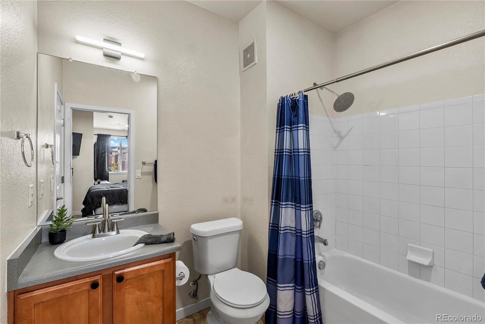 MLS Image #14 for 4100  albion street,denver, Colorado