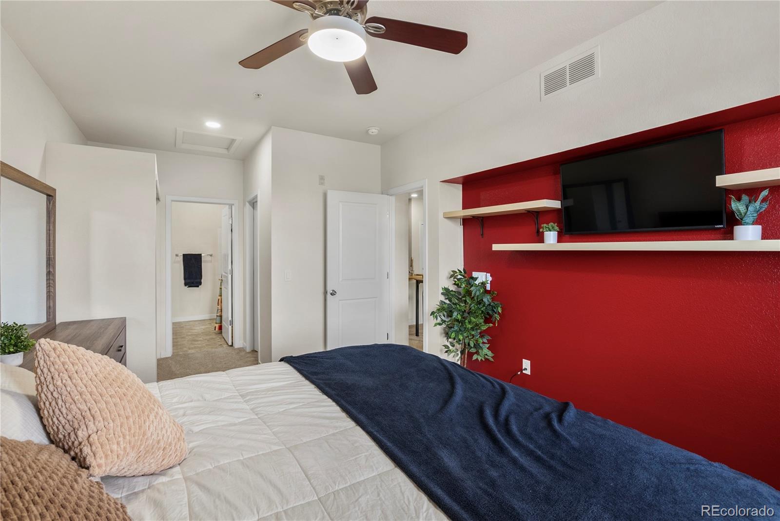MLS Image #8 for 4100  albion street,denver, Colorado