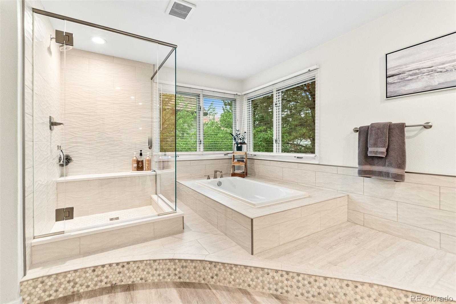 MLS Image #30 for 16416 e powers place,centennial, Colorado