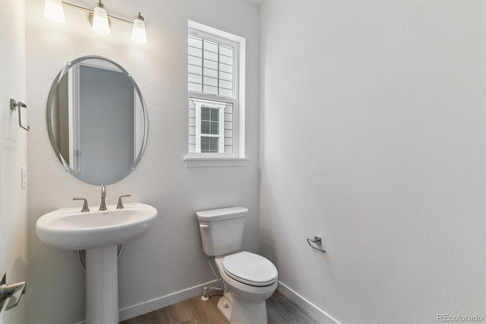 MLS Image #11 for 25254 e warren place,aurora, Colorado