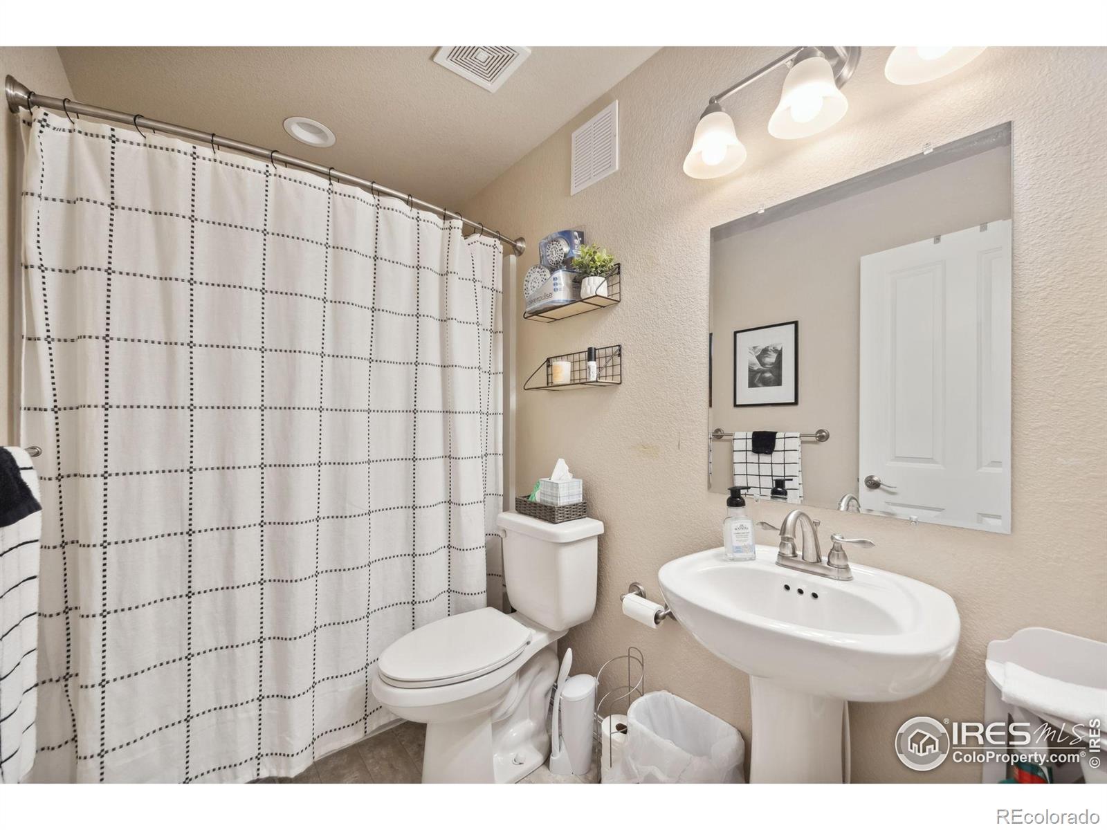 MLS Image #18 for 5550  corbett drive,fort collins, Colorado