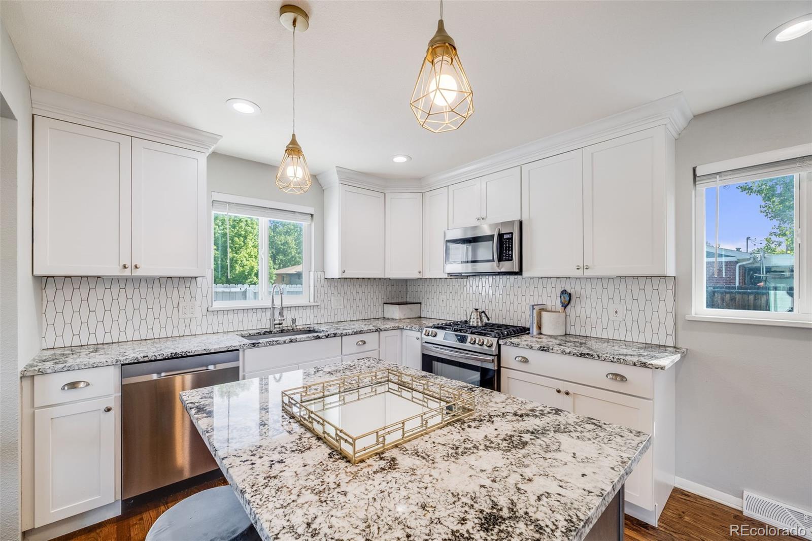 MLS Image #9 for 6924 s albion street,centennial, Colorado