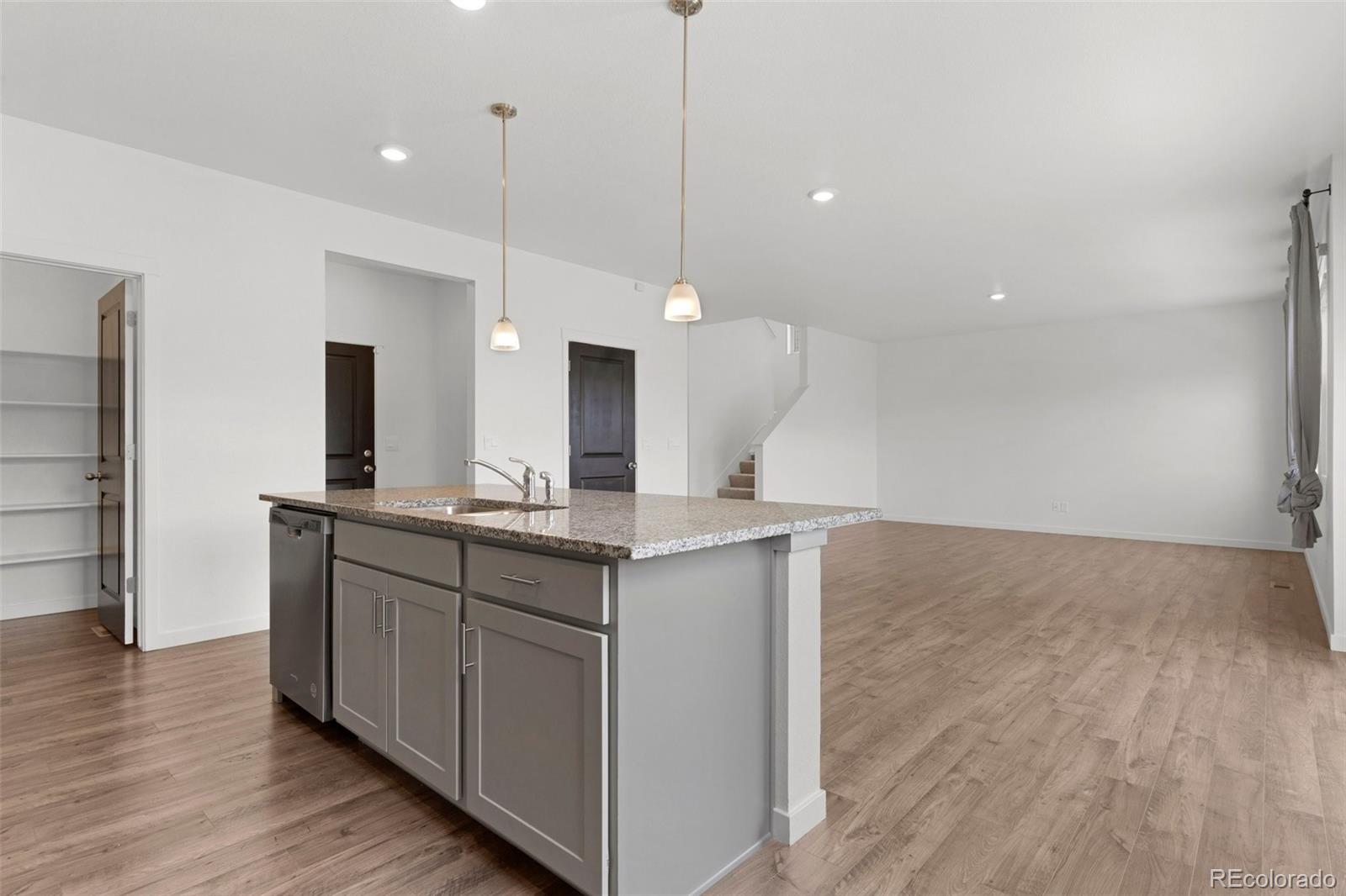 MLS Image #10 for 2351  monte vista street,fort lupton, Colorado