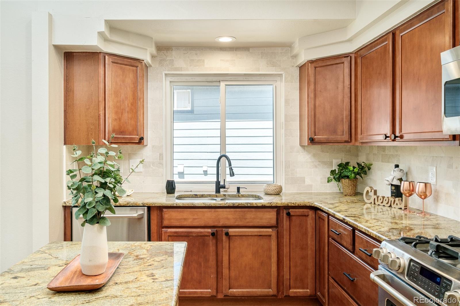 MLS Image #10 for 19595  mitchell drive,denver, Colorado
