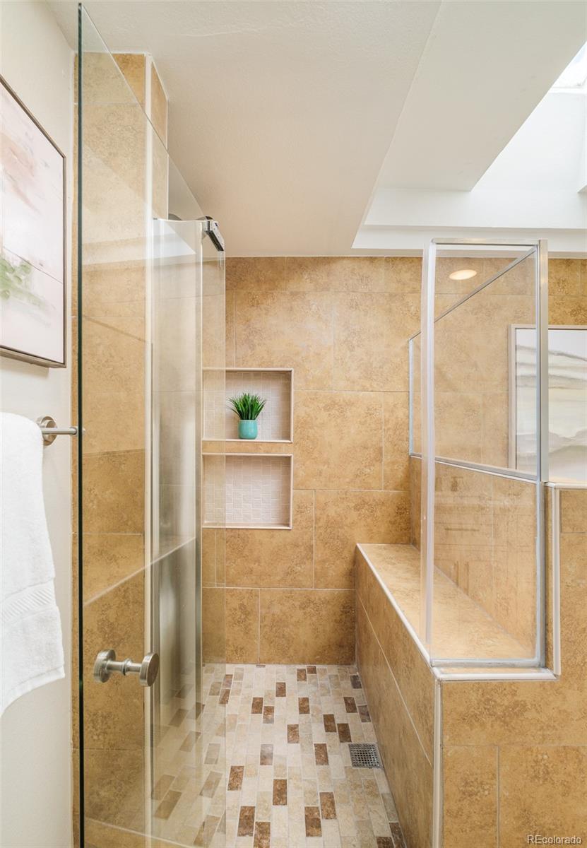 MLS Image #27 for 19595  mitchell drive,denver, Colorado