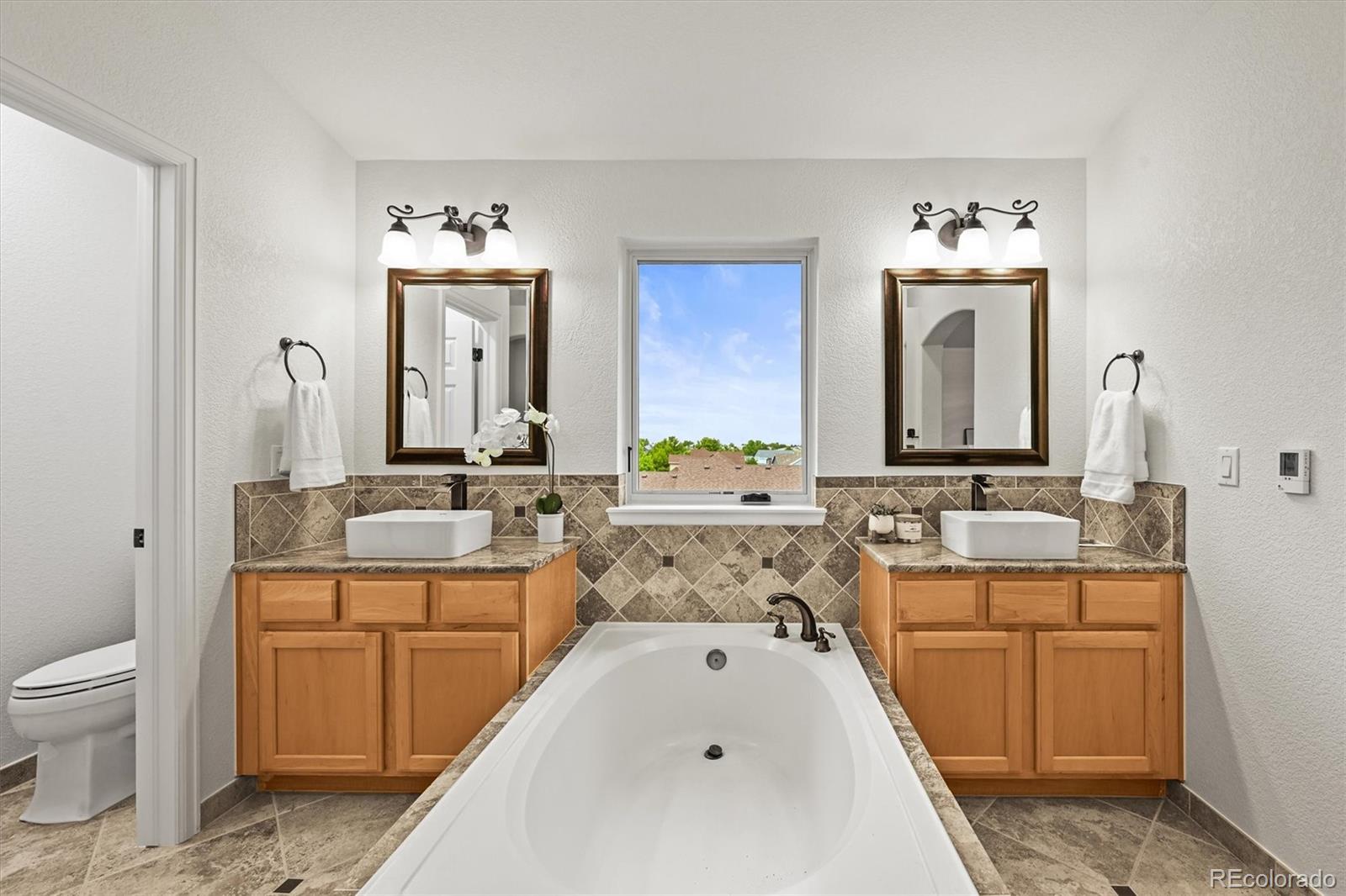 MLS Image #28 for 10235  rustic redwood lane,highlands ranch, Colorado