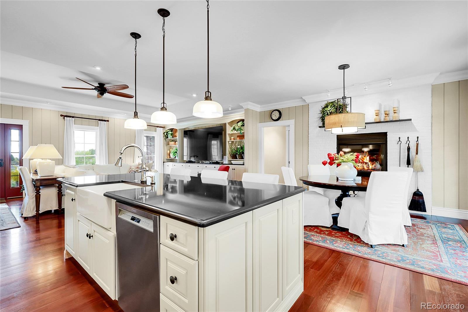MLS Image #9 for 8236 s ireland way,aurora, Colorado