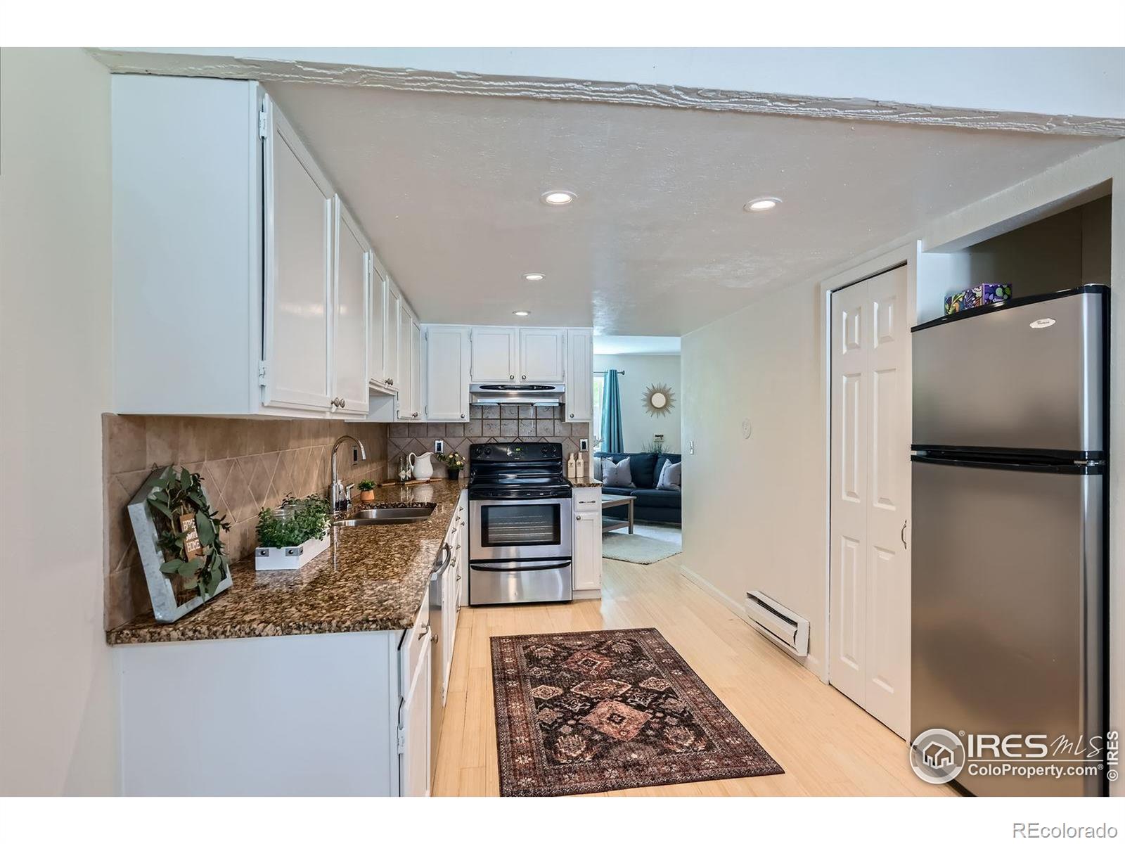MLS Image #5 for 2977  eagle way,boulder, Colorado