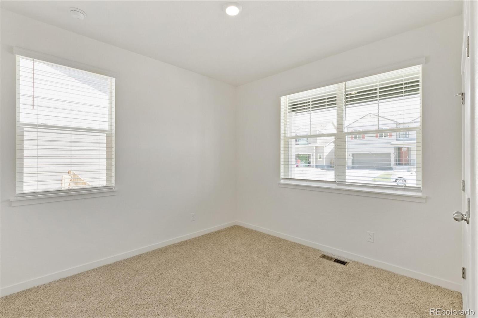 MLS Image #18 for 13487  valentia street,thornton, Colorado
