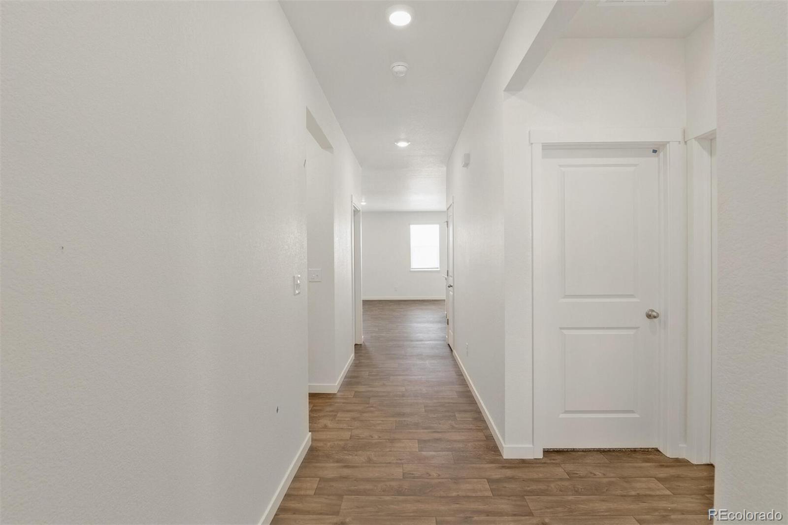 MLS Image #4 for 13487  valentia street,thornton, Colorado
