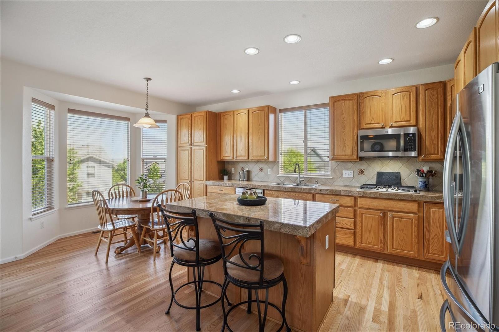 MLS Image #3 for 10448  kicking horse drive,littleton, Colorado