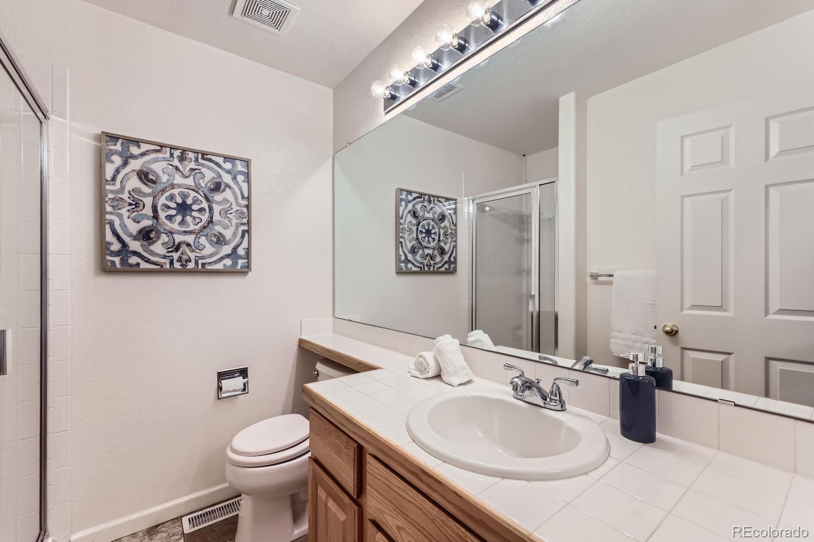 MLS Image #14 for 8915 s field court,littleton, Colorado