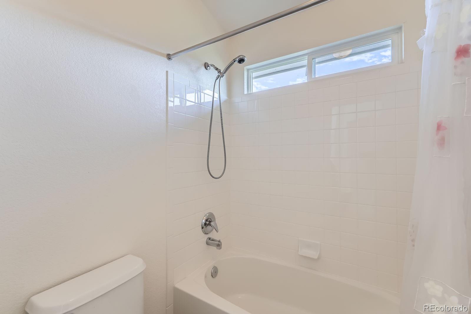 MLS Image #23 for 8915 s field court,littleton, Colorado