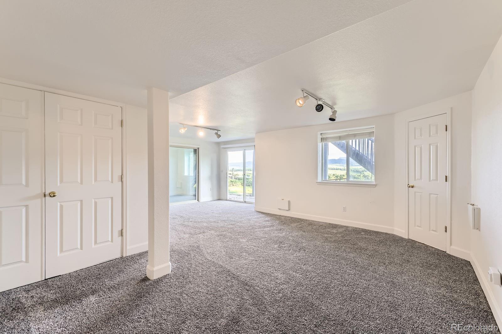 MLS Image #29 for 8915 s field court,littleton, Colorado