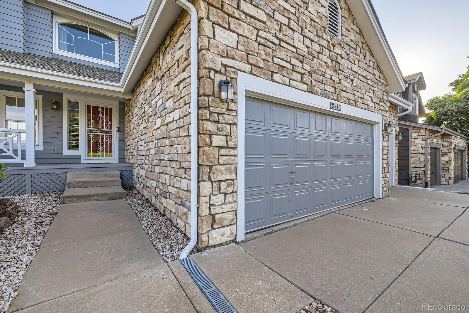 MLS Image #3 for 8915 s field court,littleton, Colorado