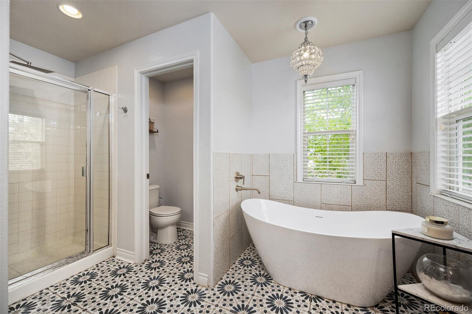 MLS Image #14 for 8728 e 25th drive,denver, Colorado