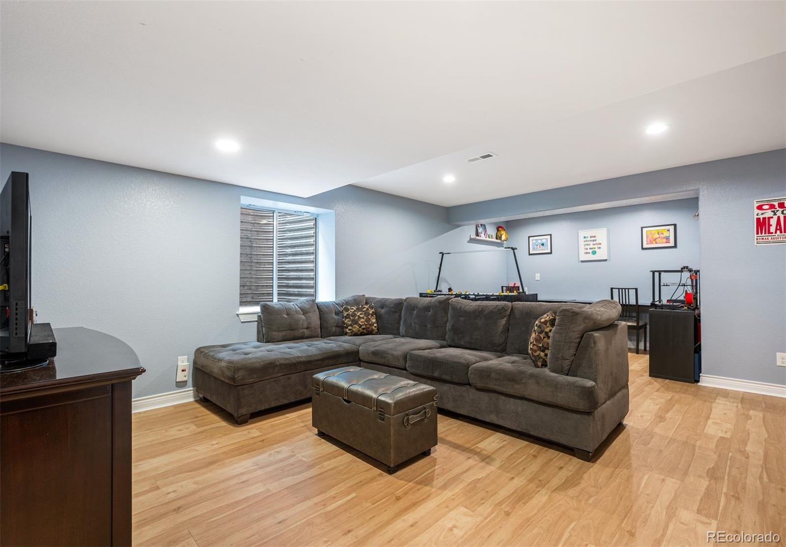 MLS Image #18 for 8728 e 25th drive,denver, Colorado