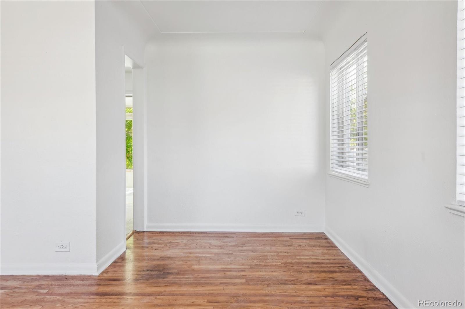 MLS Image #4 for 4624 s lincoln street,englewood, Colorado