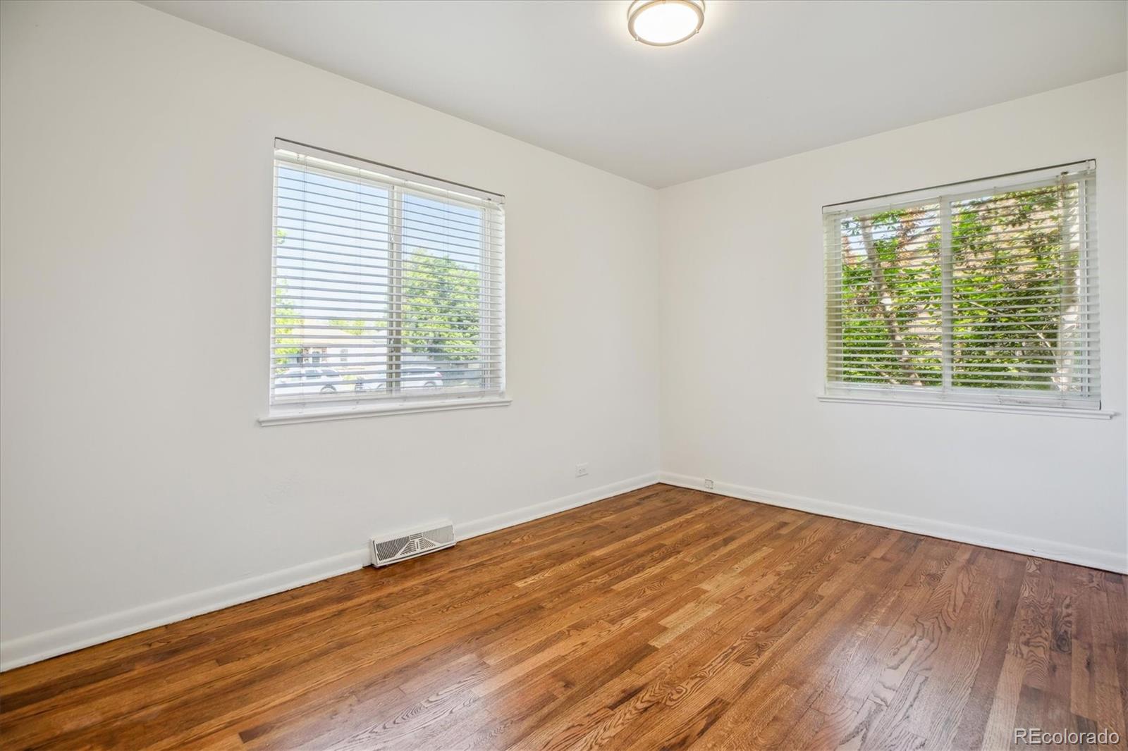 MLS Image #8 for 4624 s lincoln street,englewood, Colorado