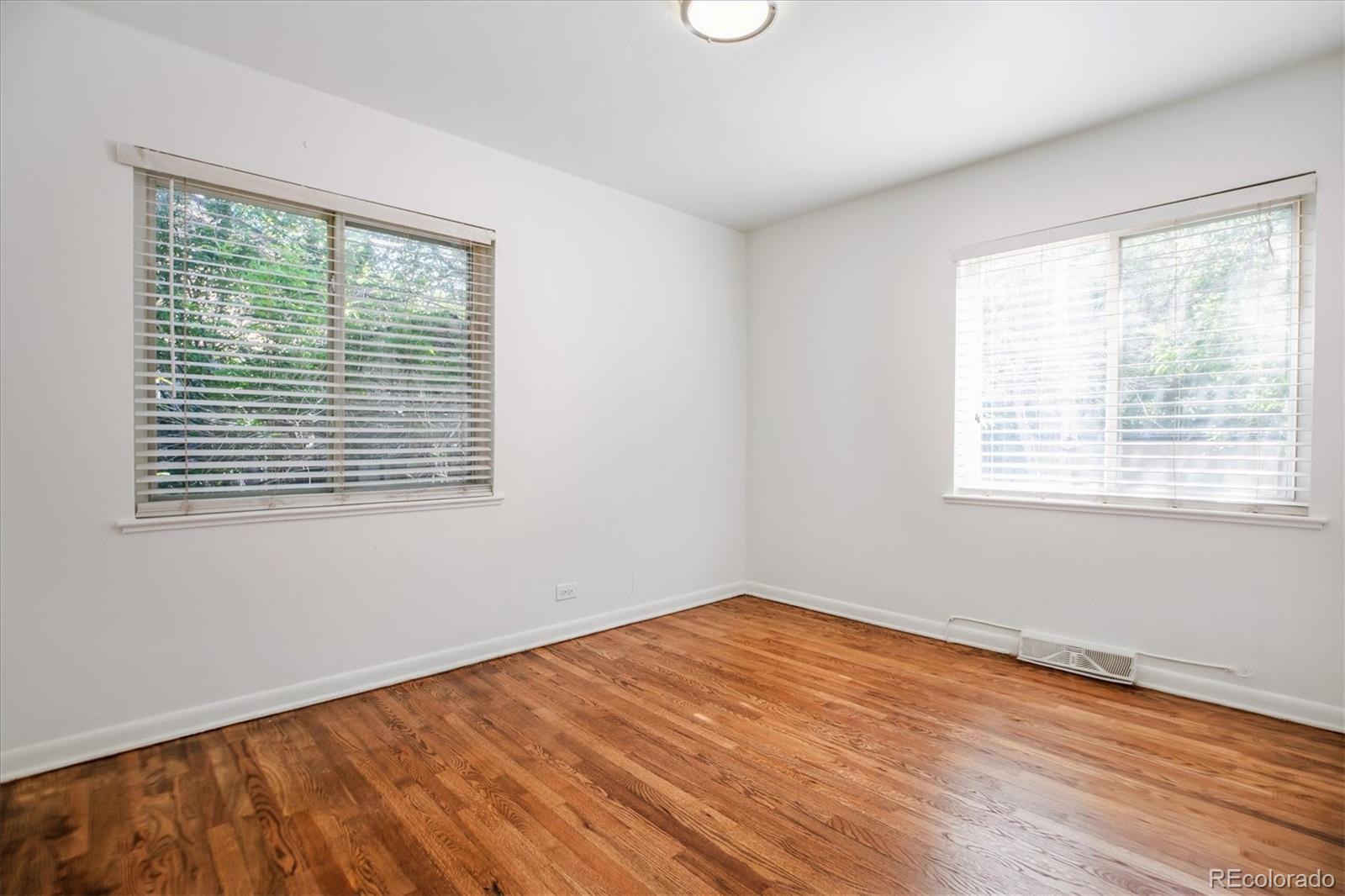 MLS Image #9 for 4624 s lincoln street,englewood, Colorado