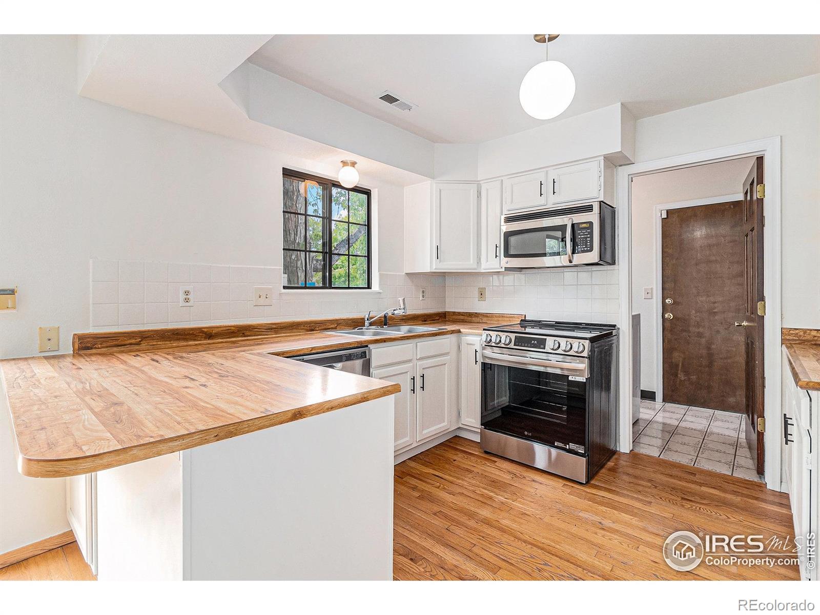 MLS Image #6 for 4116 w 111th circle,westminster, Colorado