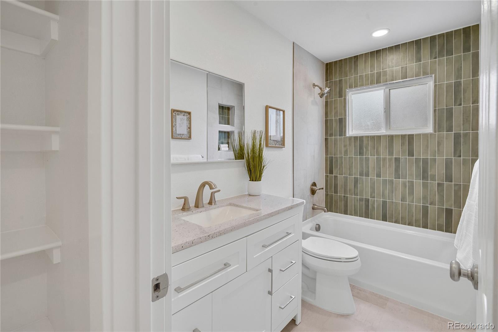 MLS Image #15 for 2701  barnhart street,thornton, Colorado