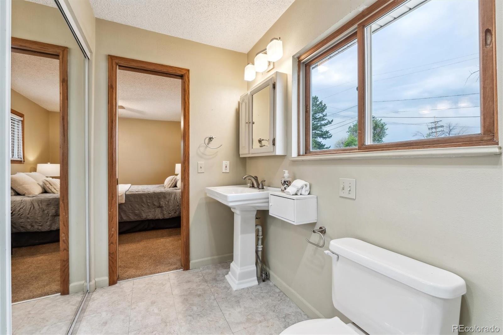 MLS Image #14 for 1101  spruce street,louisville, Colorado