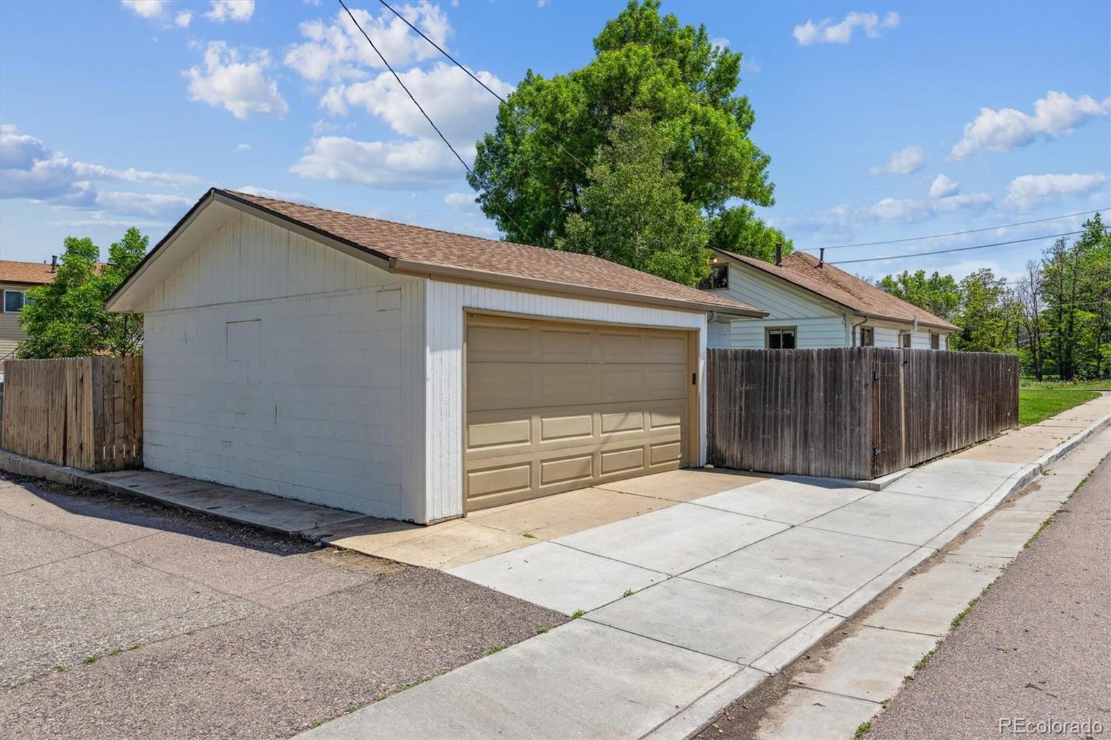 MLS Image #33 for 1101  spruce street,louisville, Colorado