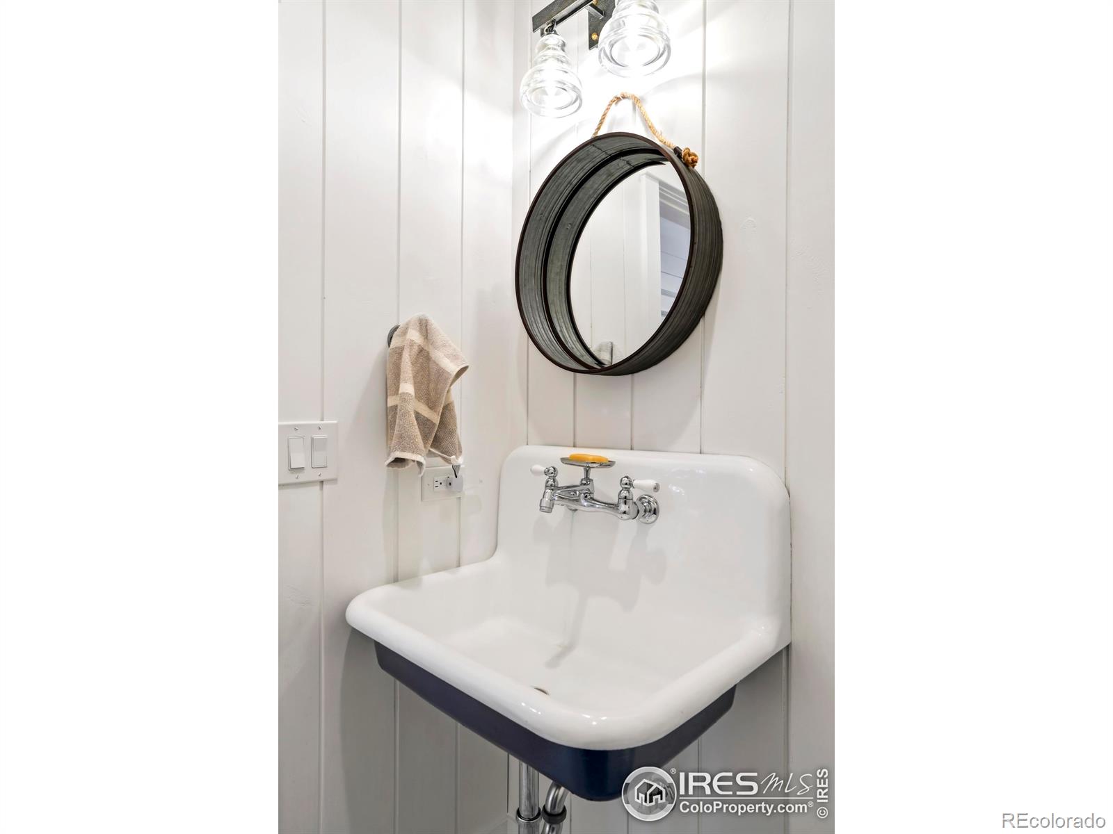 MLS Image #14 for 1505  oak avenue,boulder, Colorado