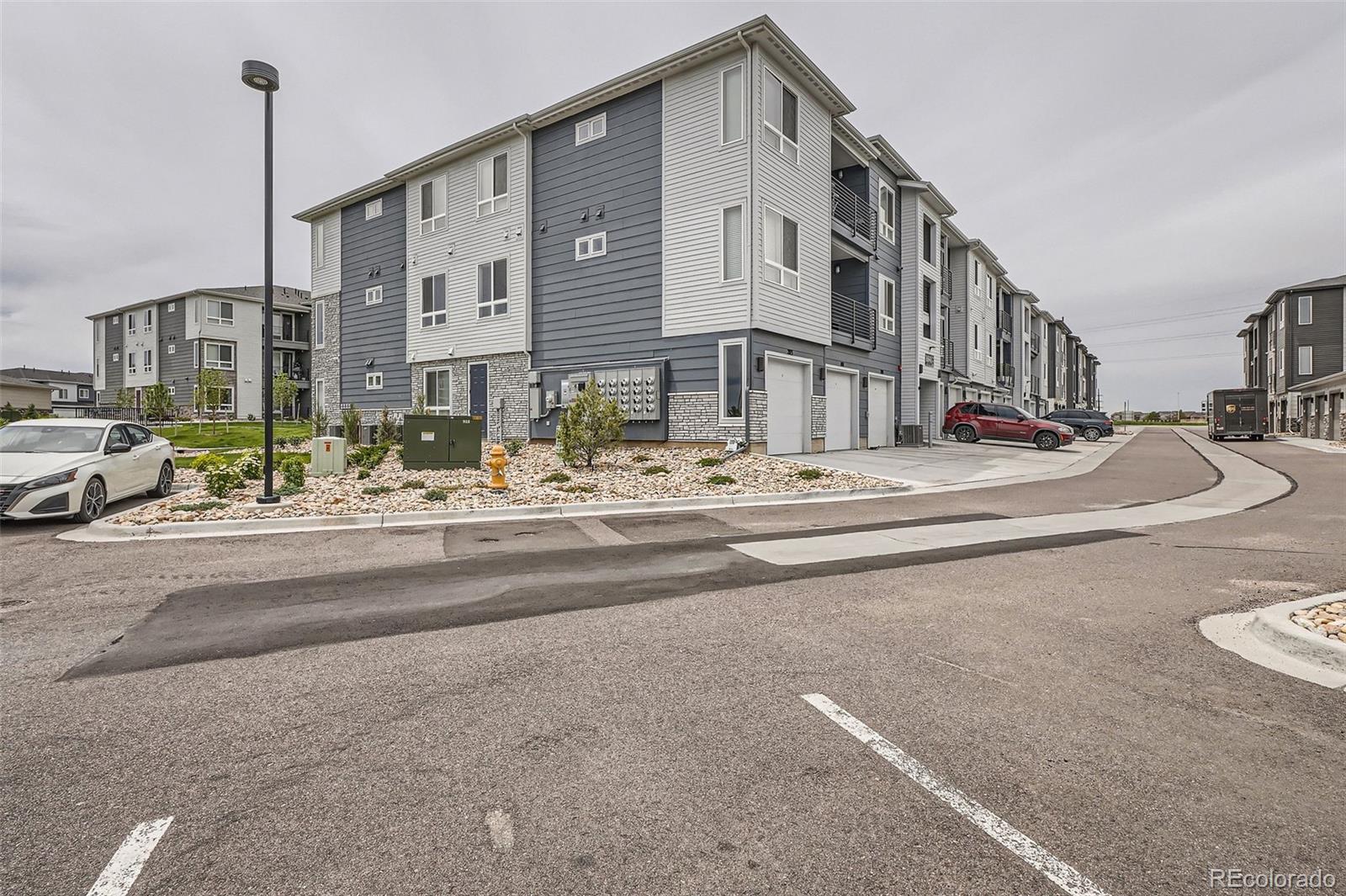 MLS Image #10 for 16841  askins loop,parker, Colorado