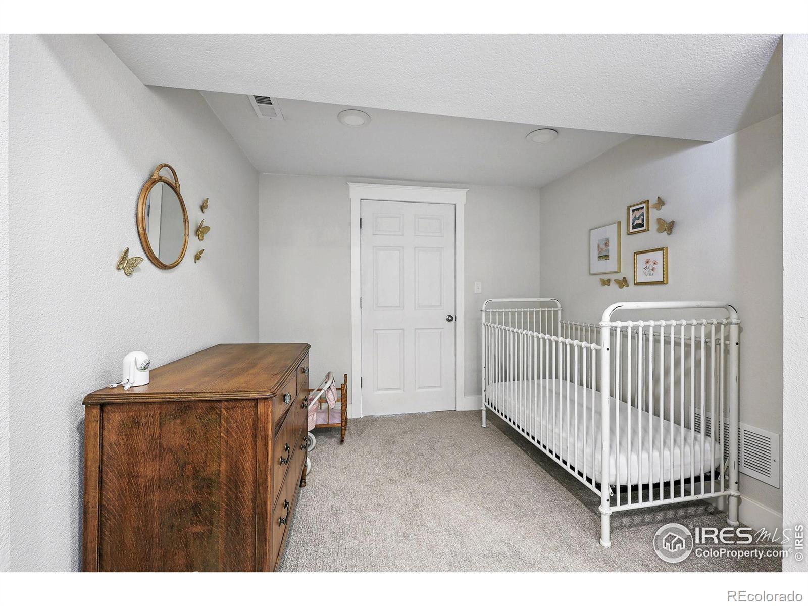 MLS Image #14 for 8290  chase way,arvada, Colorado