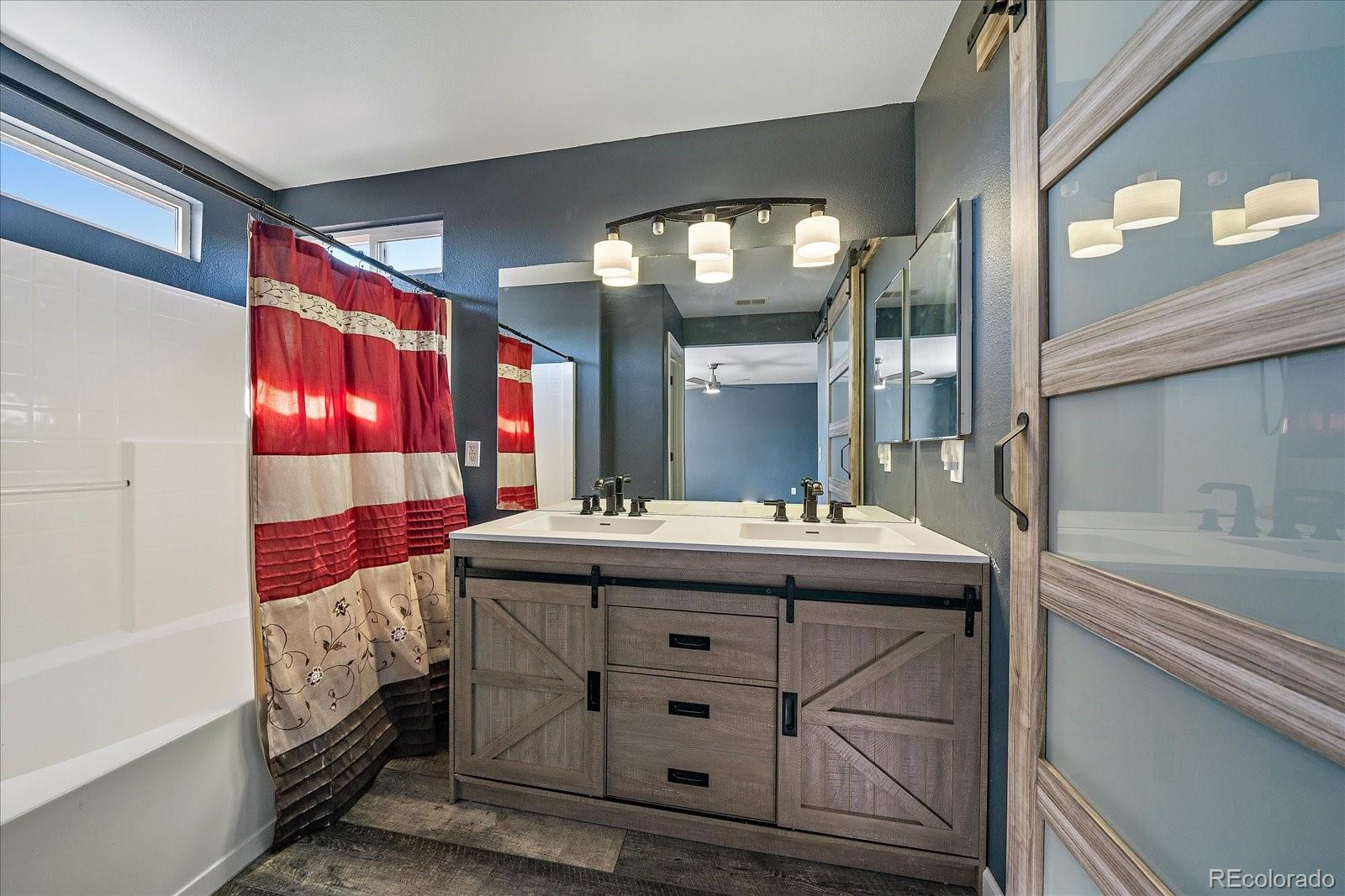 MLS Image #17 for 2404 s genoa way,aurora, Colorado