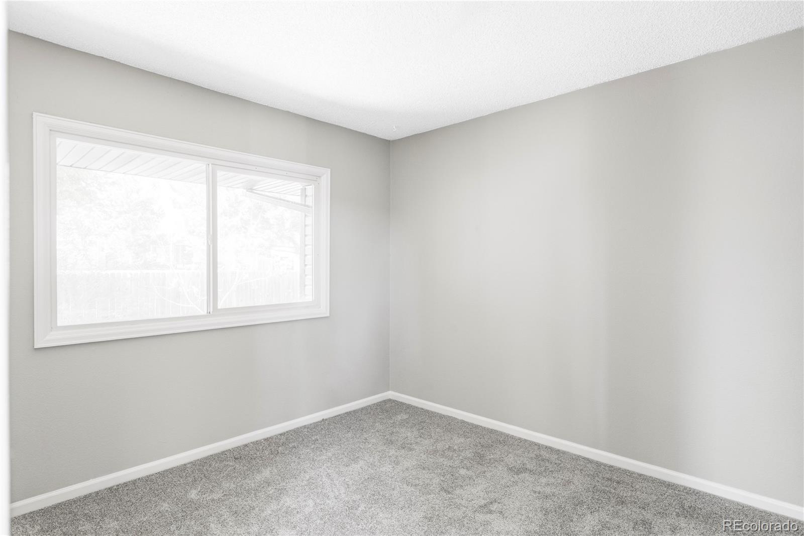 MLS Image #11 for 3328 s danube street,aurora, Colorado