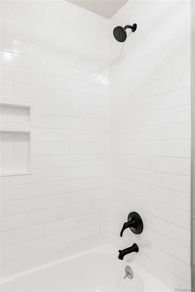 MLS Image #13 for 3328 s danube street,aurora, Colorado