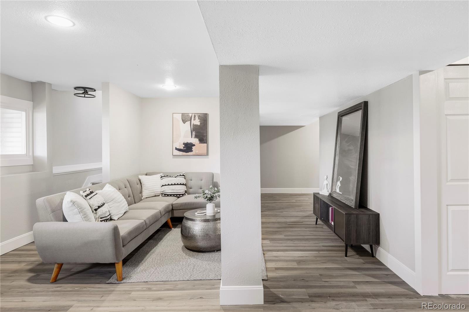 MLS Image #14 for 3328 s danube street,aurora, Colorado