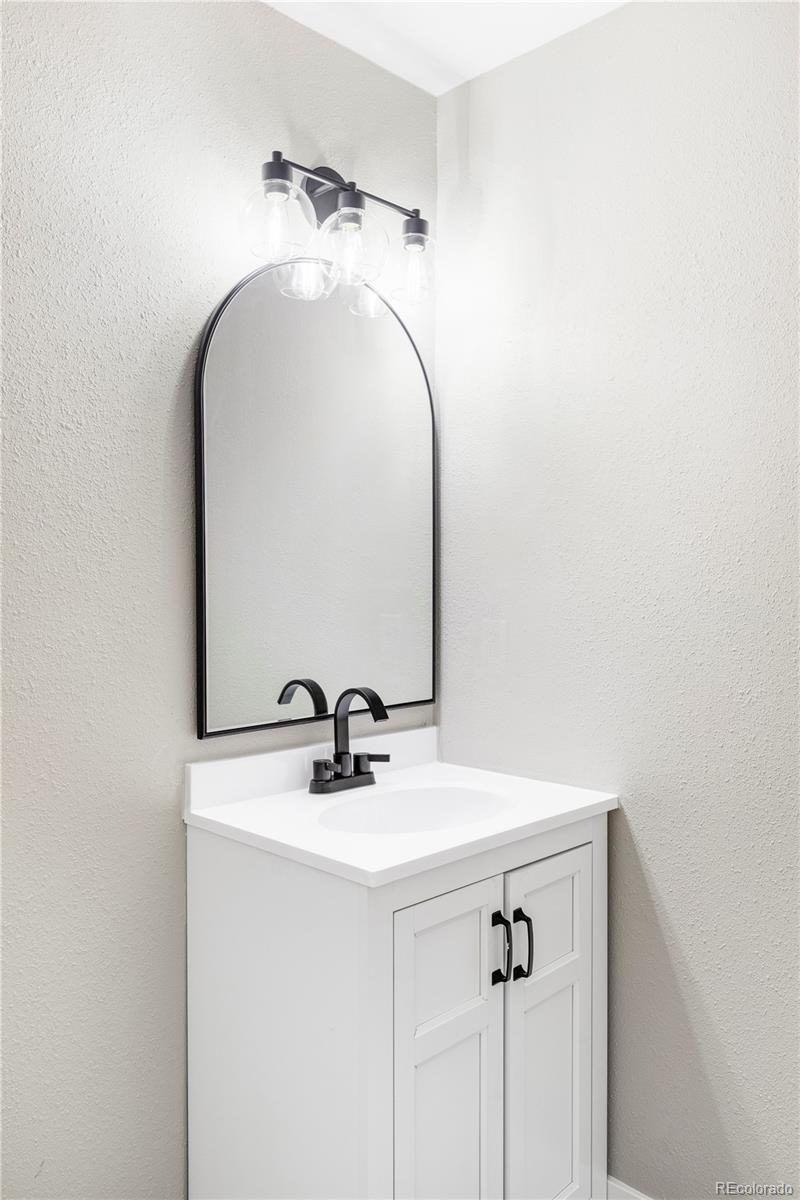 MLS Image #19 for 3328 s danube street,aurora, Colorado