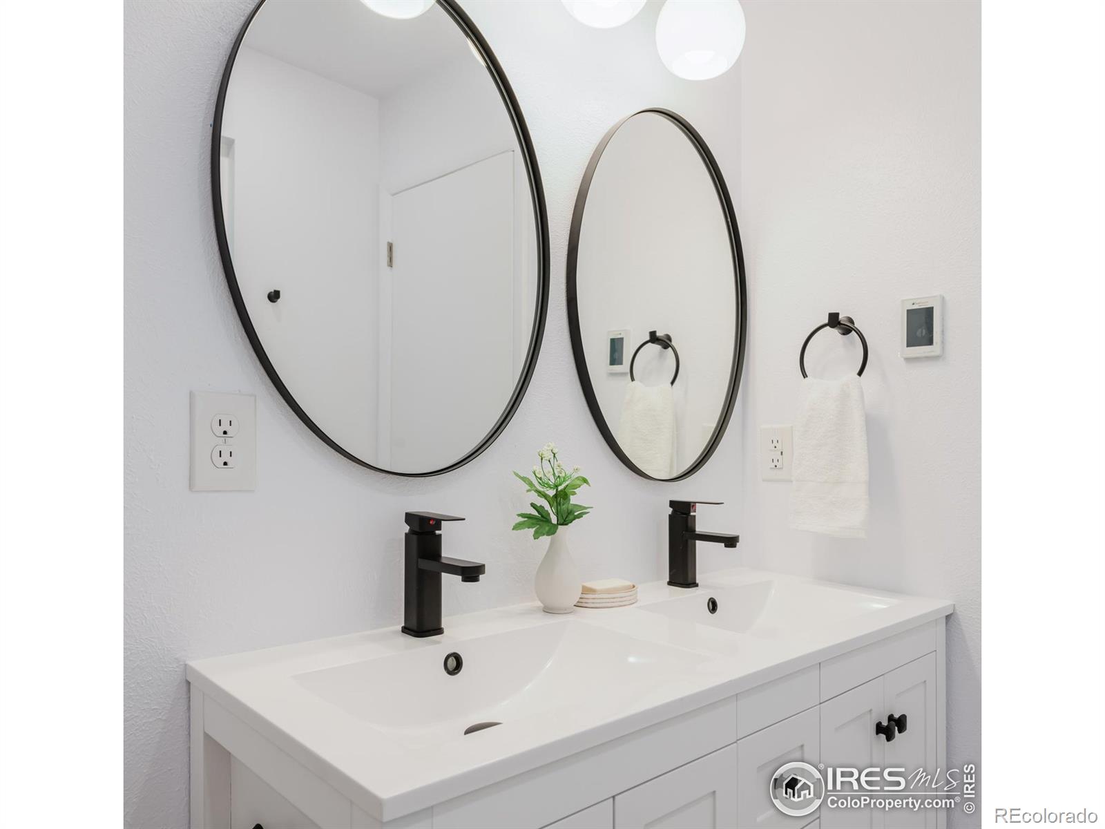 MLS Image #22 for 4601 s lipan street,englewood, Colorado