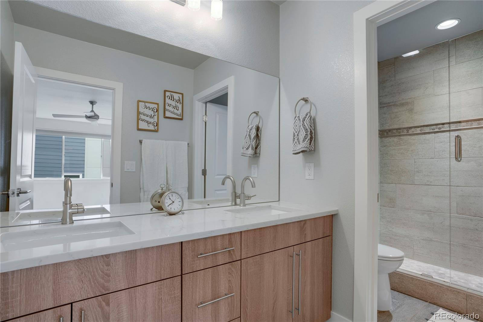 MLS Image #19 for 1921  hooker street,denver, Colorado