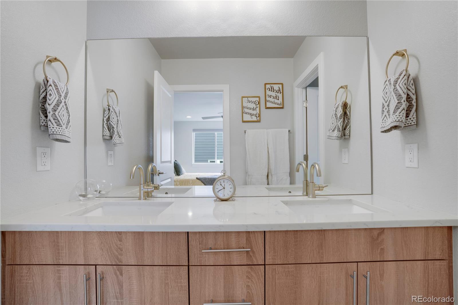 MLS Image #20 for 1921  hooker street,denver, Colorado