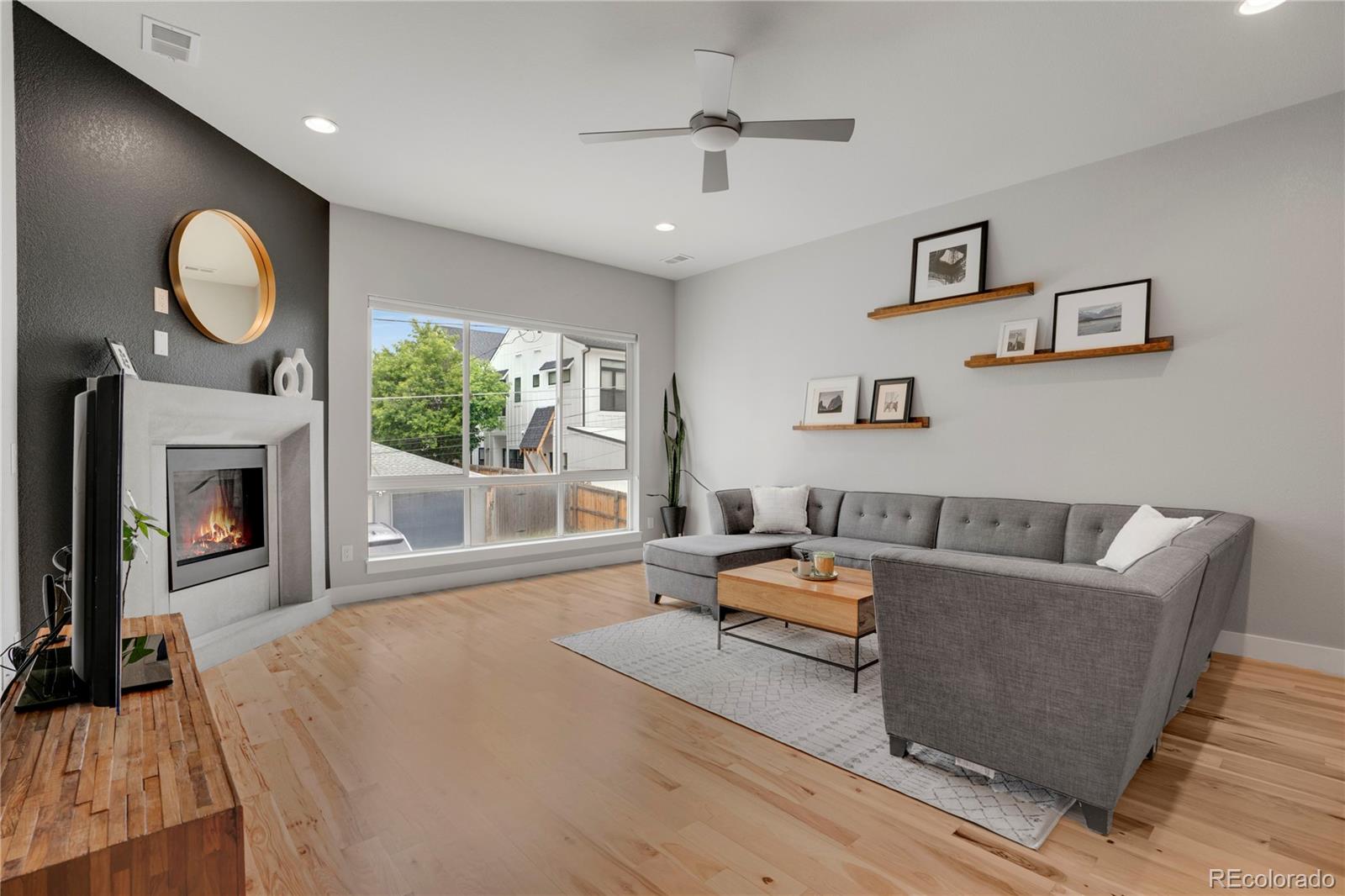 MLS Image #4 for 1921  hooker street,denver, Colorado